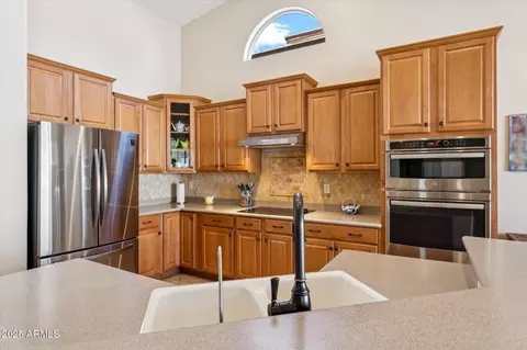 Kitchen - 7447 E Norwood St, Mesa, AZ 85207 photo 2 of 3