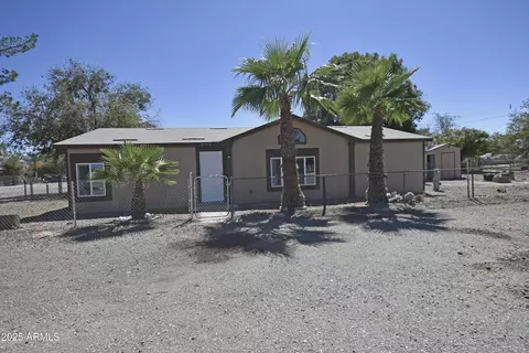 35358 2nd St, Wenden, AZ 85357