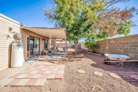 Exterior - 3743 W Sahuaro Dr, Phoenix, AZ 85029 photo 5 of 10