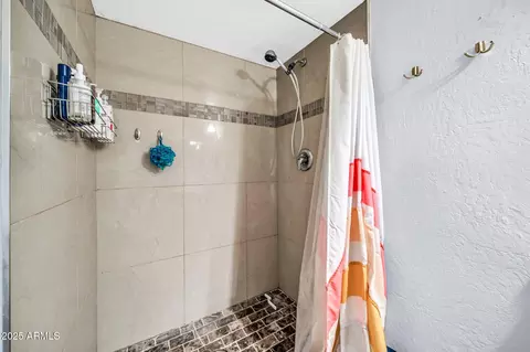 Bath - 3743 W Sahuaro Dr, Phoenix, AZ 85029 photo 1 of 3