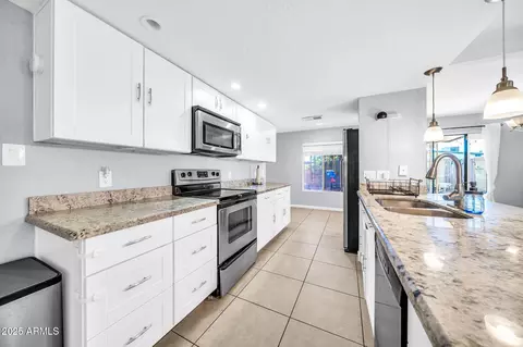 Kitchen - 3743 W Sahuaro Dr, Phoenix, AZ 85029 photo 6 of 6