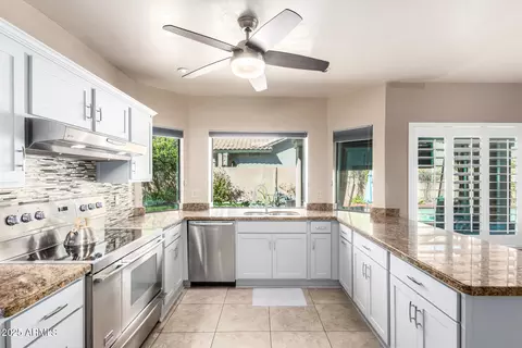 1706 E Brookwood Ct, Phoenix, AZ 85048 photo 16
