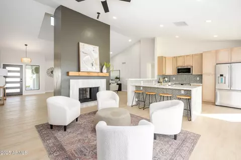 10563 E Bella Vista Dr, Scottsdale, AZ 85258