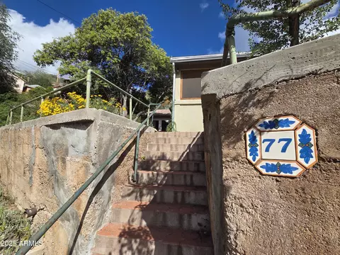 77 Shearer Ave, Bisbee, AZ 85603