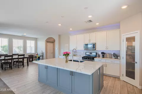 11466 S 176th Dr, Goodyear, AZ 85338