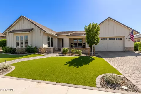 1955 E Blackhawk Dr, Gilbert, AZ 85298