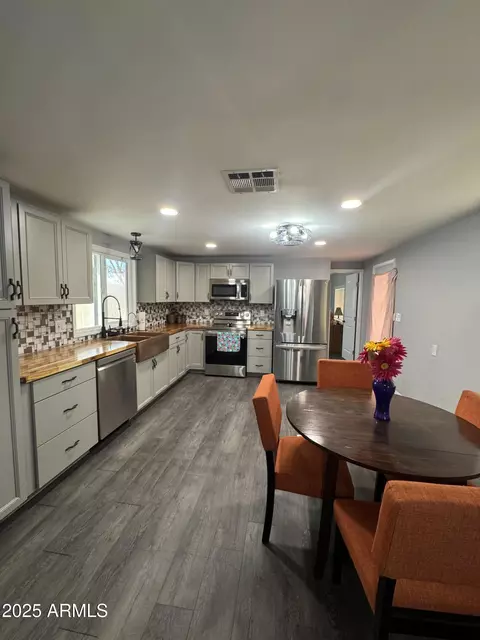 10201 N 99th Ave #32A, Peoria, AZ 85345