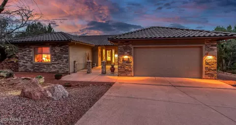 2455 Maxwell Ln, Sedona, AZ 86336