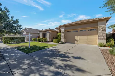 8762 W Myrtle Ave, Glendale, AZ 85305