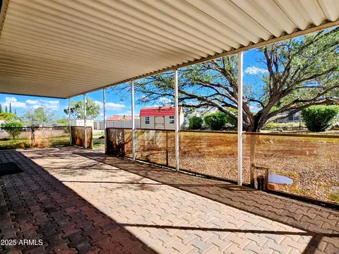 Exterior - 5534 E Madalein Dr, Hereford, AZ 85615 photo 2 of 5