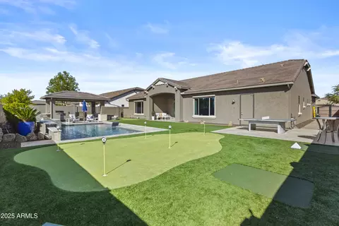 Exterior - 3683 E Cassia Ln, Gilbert, AZ 85298 photo 7 of 9