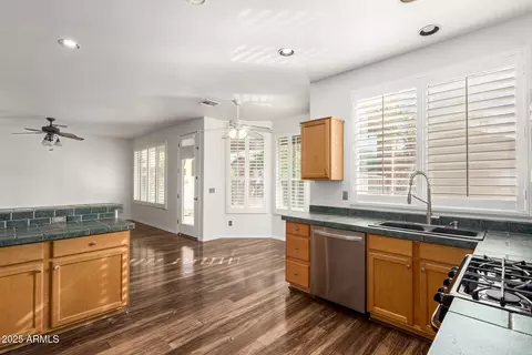 Kitchen - 3861 E Pinon Ct, Gilbert, AZ 85234 photo 3 of 4