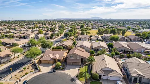 View/Area - 3861 E Pinon Ct, Gilbert, AZ 85234 photo 14 of 16