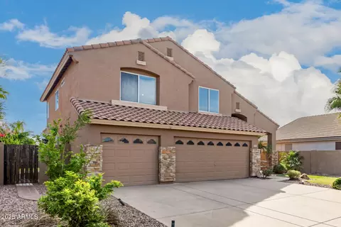 Exterior - 3861 E Pinon Ct, Gilbert, AZ 85234 photo 4 of 12