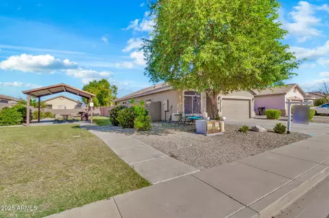 Exterior - 8440 Edgewood Ave, Mesa, AZ 85208 photo 1 of 8