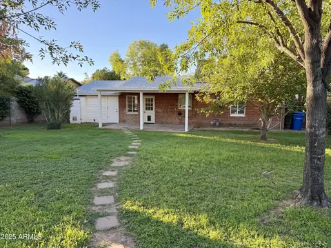 Exterior - 2834 E Avalon Dr, Phoenix, AZ 85016 photo 1 of 2