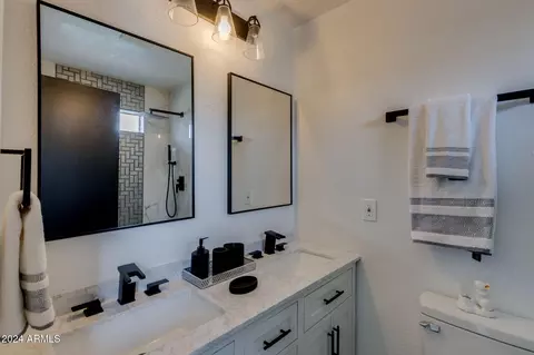 544 E Morrow Dr, Phoenix, AZ 85024 photo 22