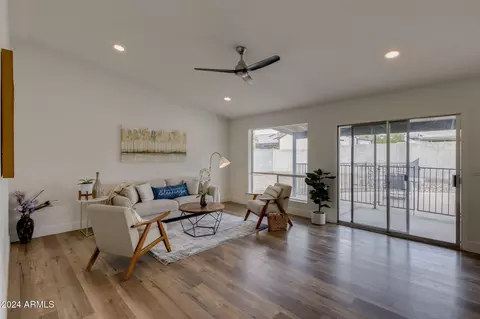 544 E Morrow Dr, Phoenix, AZ 85024 photo 7