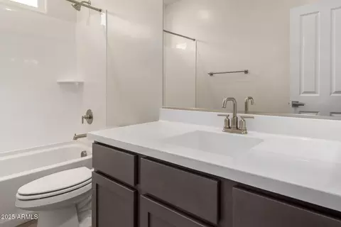 Bath - 1285 E Ridgerock Loop, Casa Grande, AZ 85122 photo 2 of 2