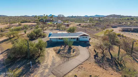 875 W Palo Verde Dr, Wickenburg, AZ 85390