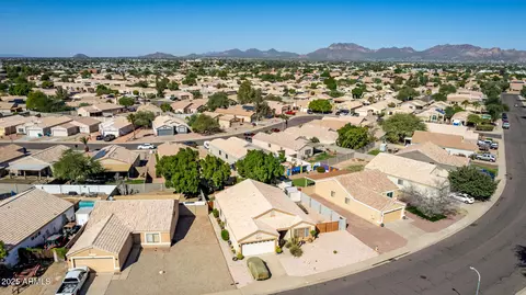 View/Area - 1942 S Thunderbird Dr, Apache Junction, AZ 85120 photo 8 of 14