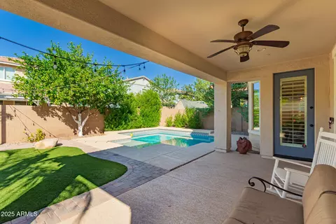 Exterior - 4278 E Mesquite St, Gilbert, AZ 85296 photo 5 of 12