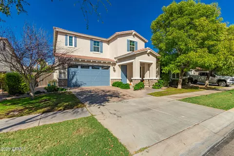 Exterior - 4278 E Mesquite St, Gilbert, AZ 85296 photo 2 of 12