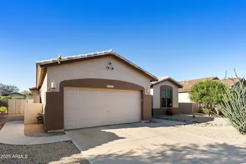 4727 E Azalea Dr, Gilbert, AZ 85298
