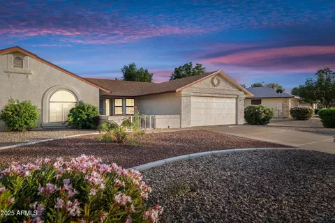 19611 N Trail Ridge Dr, Sun City West, AZ 85375
