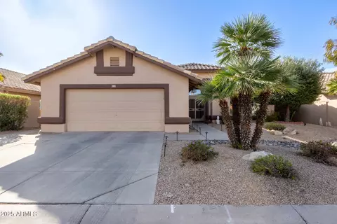 14215 W Mountain Laurel Trl, Surprise, AZ 85374