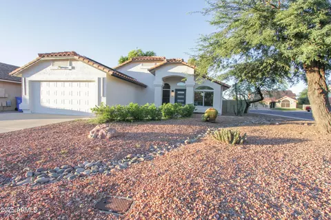 3444 E Tonto Ln, Phoenix, AZ 85050
