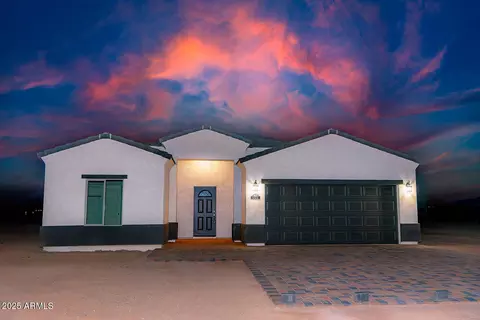 8145 W Pineveta Dr, Arizona City, AZ 85123