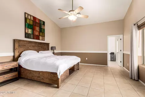 Bedroom - 1939 E Primrose Path, Phoenix, AZ 85086 photo 1 of 6