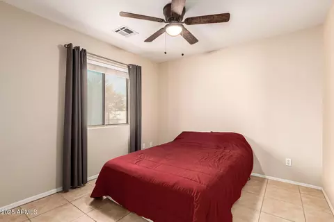 Bedroom - 1939 E Primrose Path, Phoenix, AZ 85086 photo 6 of 6