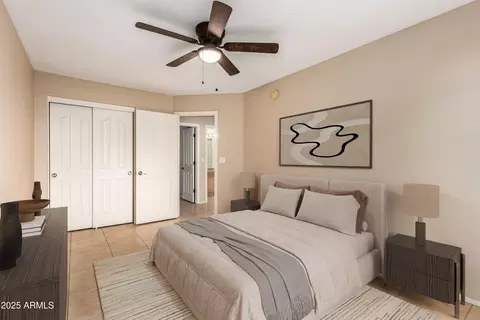 Bedroom - 1939 E Primrose Path, Phoenix, AZ 85086 photo 5 of 6