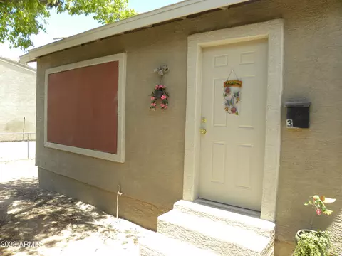 1002 N 27th Pl, Phoenix, AZ 85008