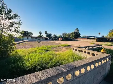1910 N 25th Pl, Phoenix, AZ 85008 photo 3