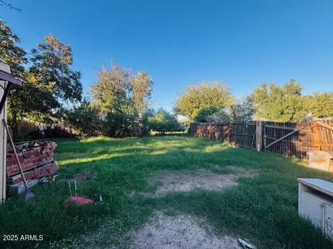 1910 N 25th Pl, Phoenix, AZ 85008 photo 11