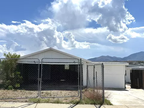 Exterior - 202 E Mesa St, Globe, AZ 85501 photo 3 of 3