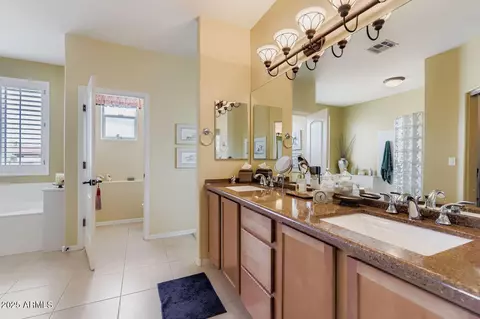 1750 E Ocotillo Rd #10, Phoenix, AZ 85016 photo 18