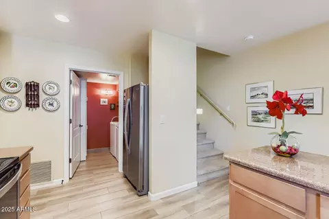 1750 E Ocotillo Rd #10, Phoenix, AZ 85016 photo 11