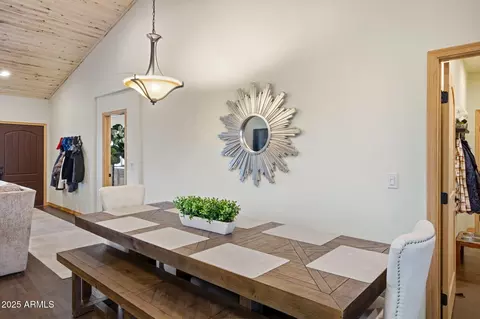 Dining - 2234 Fairway Dr, Overgaard, AZ 85933 photo 1 of 1