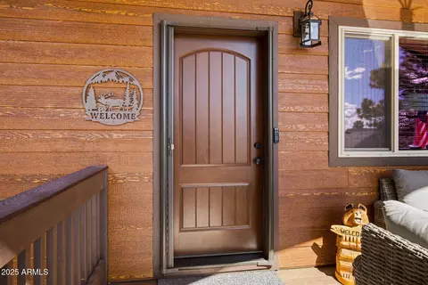Exterior - 2234 Fairway Dr, Overgaard, AZ 85933 photo 5 of 14