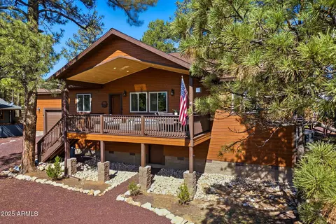 Exterior - 2234 Fairway Dr, Overgaard, AZ 85933 photo 1 of 14