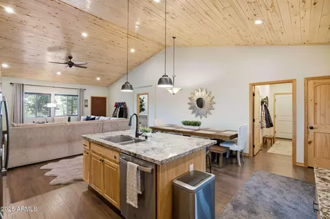 Other - 2234 Fairway Dr, Overgaard, AZ 85933 photo 5 of 11