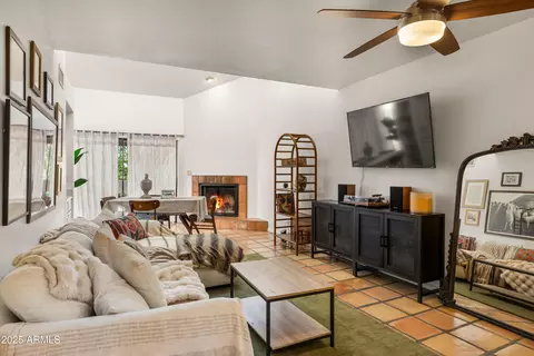 8651 E Royal Palm Rd #208, Scottsdale, AZ 85258