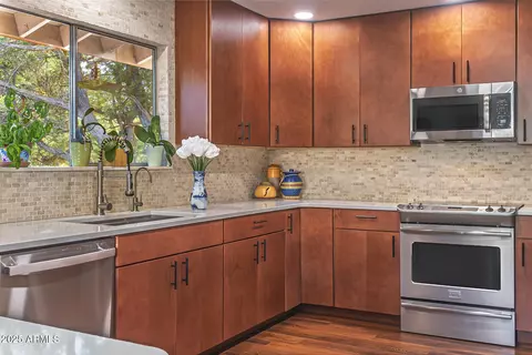 120 Indian Ruin Rd, Sedona, AZ 86351