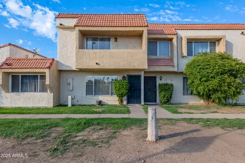 4864 W Rose Ln, Glendale, AZ 85301