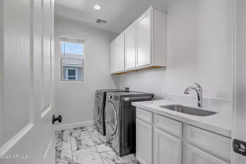 3537 E Pinto Dr, Gilbert, AZ 85296 photo 25