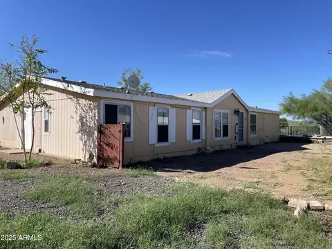 1060 S Western Ave, Superior, AZ 85173